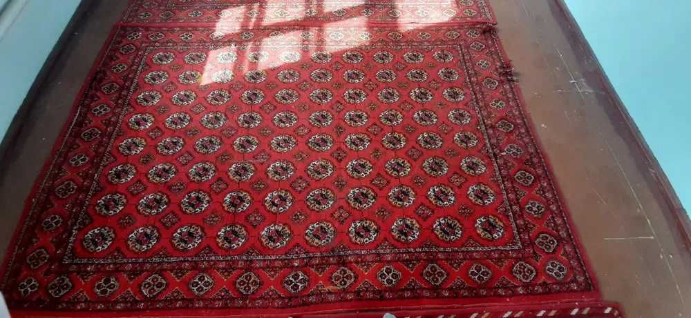 Хар хил размерда б\у гиламлар сотилади.