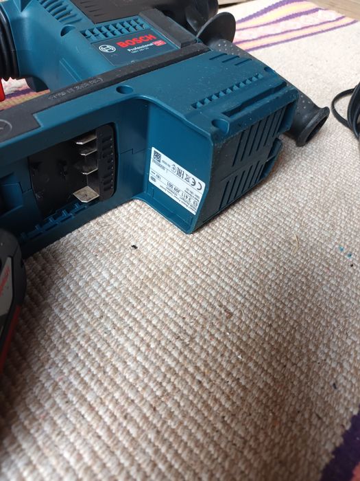 Rotopercutor bosch 18v