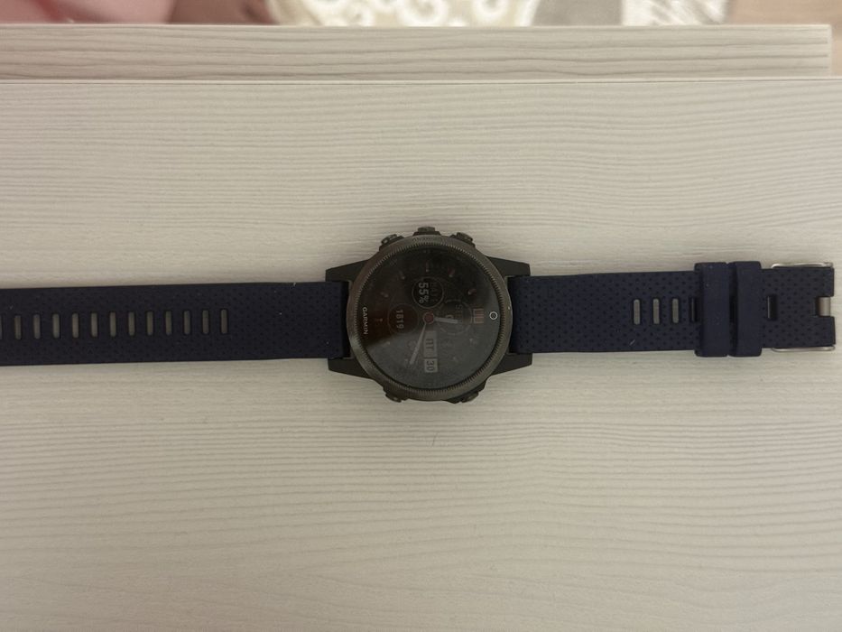 Часы Garmin fenix 5 plus продам