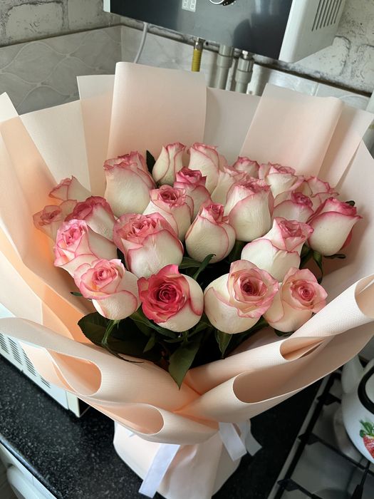 свежий букет роза