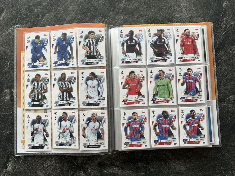 Set base complet Match Attax Extra 2025-2026 + Build a Baller