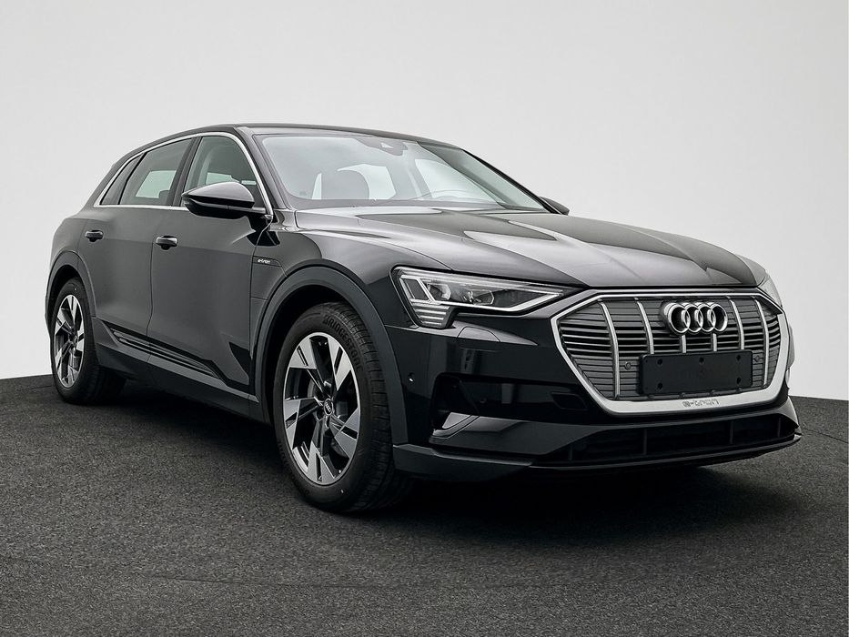 AUDI e-tron 2021