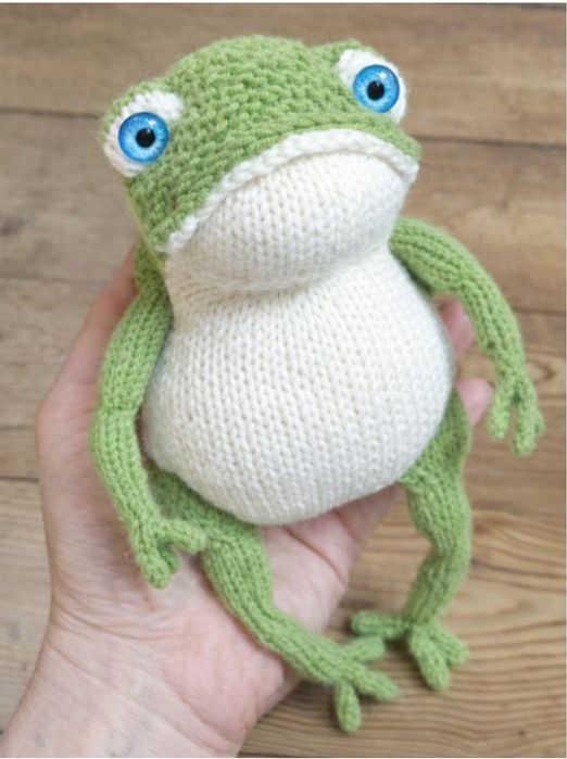 Вязаная игрушка.