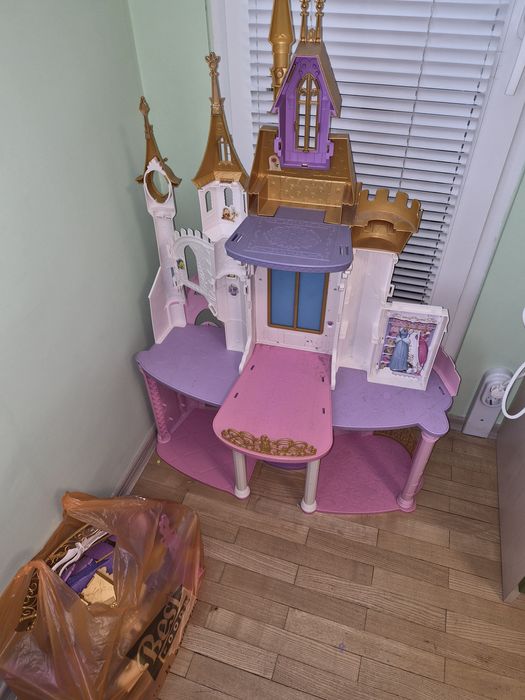 DISNEY PRINCESSES Замък Ultimate Celebration