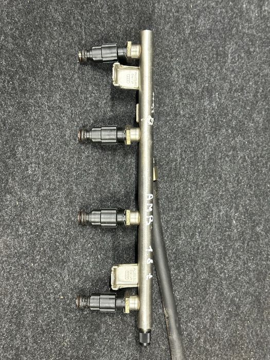 Форсунки Audi a4 b5 b6 b7 a6 c5 1.8 2.0l