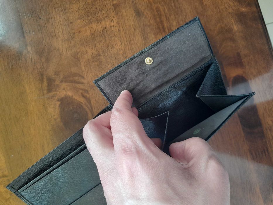 Портмоне / портфейл от естествена кожа