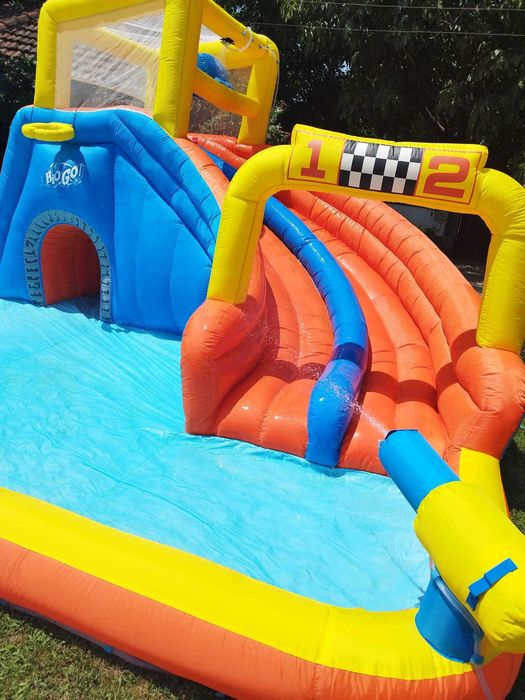 Голяма Водна Пързалка/Батут - 5м х 5м х 3м