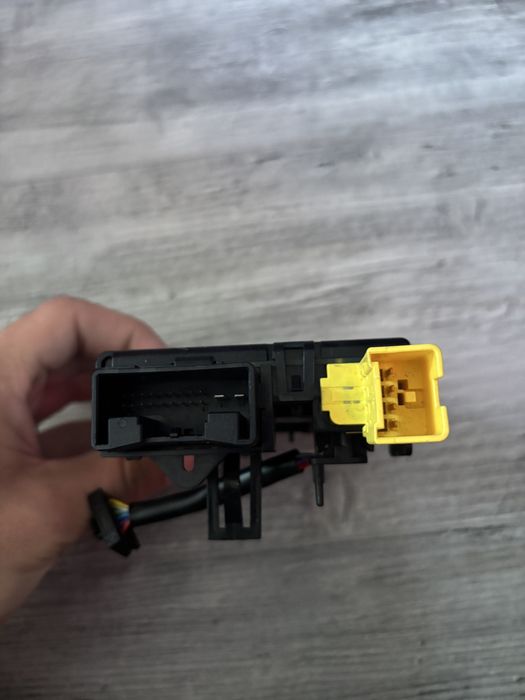 Модул за мултиволан VW VW 1K0 953 549 CQ и VW 1K0 953 549 BD