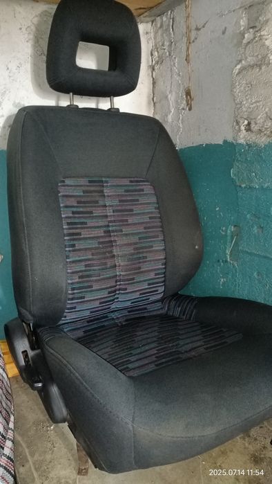 Продам Автокресло