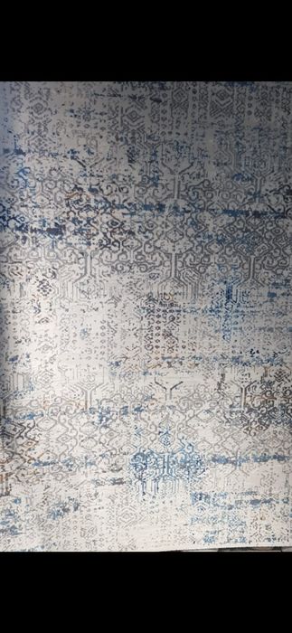 Продам красивый ковер