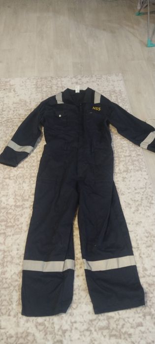 Продам спецовку комбез