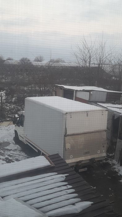 Firma de debarasare apartamente garsoniere poduri în toate sectoarele