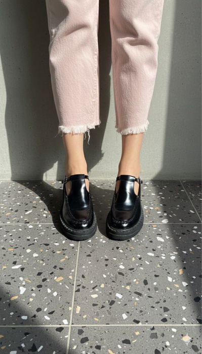 Продается женская обувь