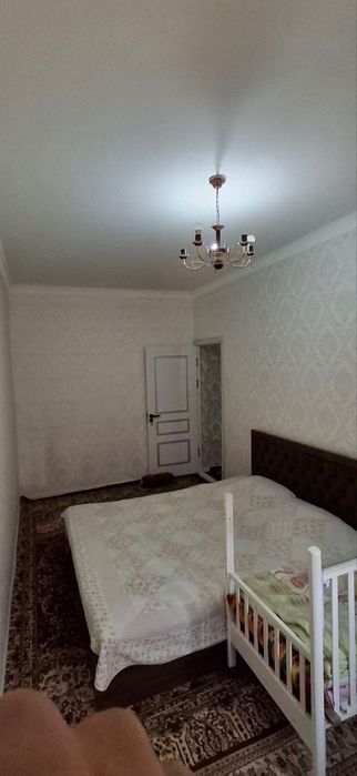 Продается 5 ком. квартира Ибн Сина 2/14