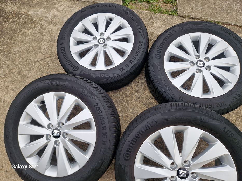 Roti/Jante Seat Arona anvelope All-season 205 60 16 Continetal