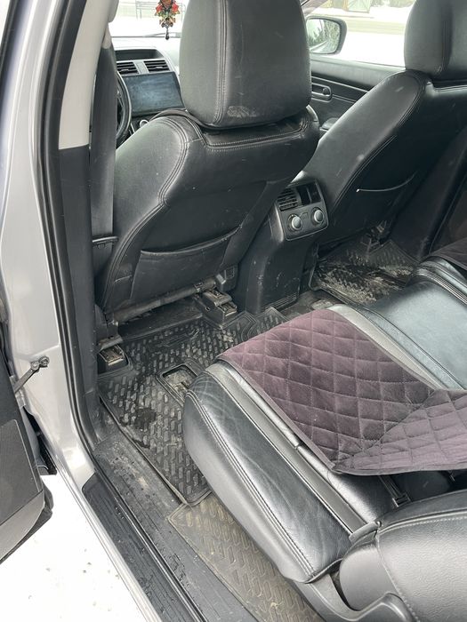 Продам машину Mazda Cx-9