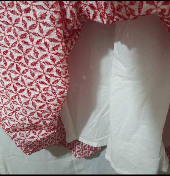 Rochie s Oliver brodata