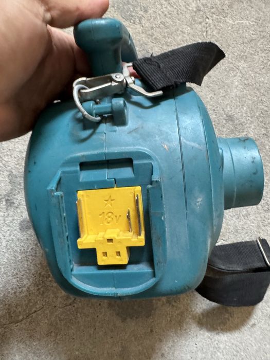 Makita BVC350 doar corpul