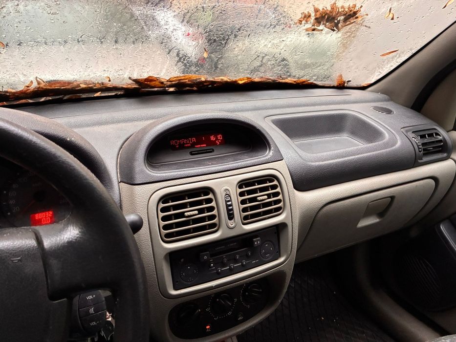 RENAULT Clio 2005 — imagine 5