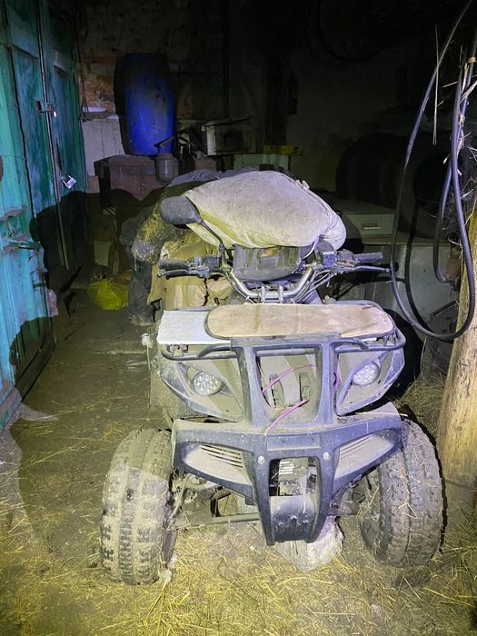 Продам бу  квадрацикл