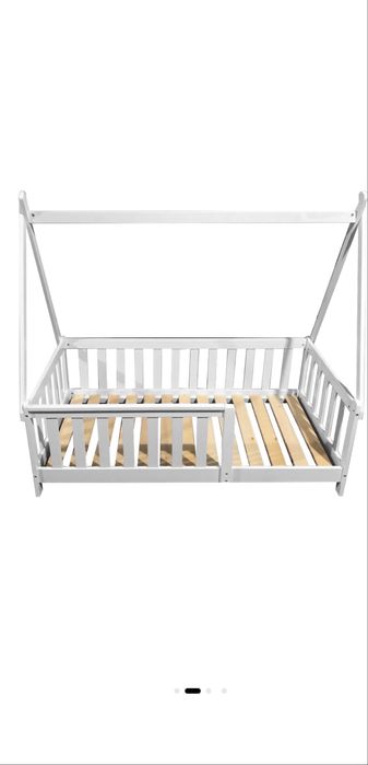 Vand patut tip casuta pentru copil