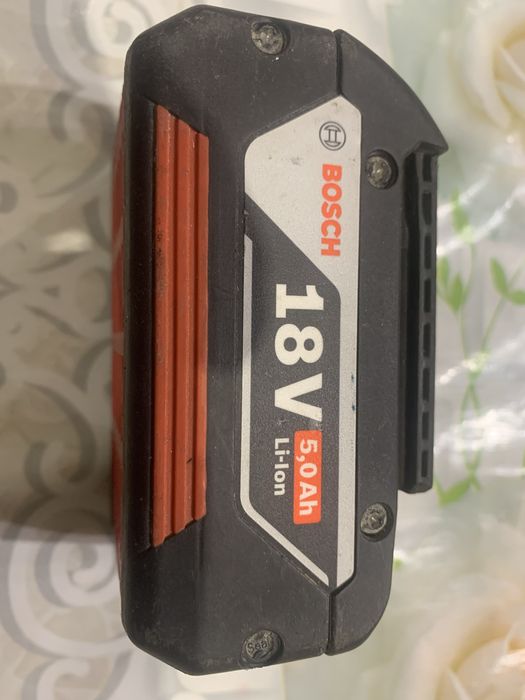 Bosch батерия 5ah.,