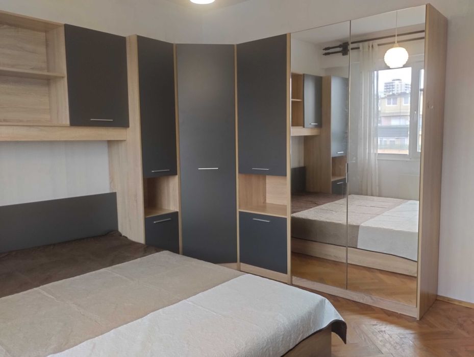 Дава се под наем Тристаен апартамент в Варна, Базар Левски - 75 кв.м за 525 € - Снимка #8