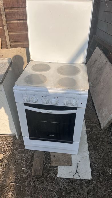 Электронный печь