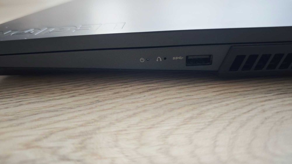 Геймърски лаптоп Lenovo Legion 5