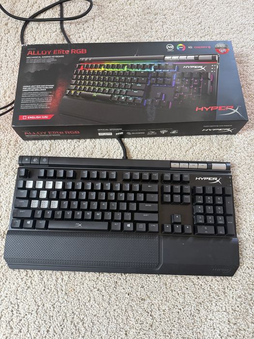 Tastatura HyperX Elite Alloy RGB Cherry MX red