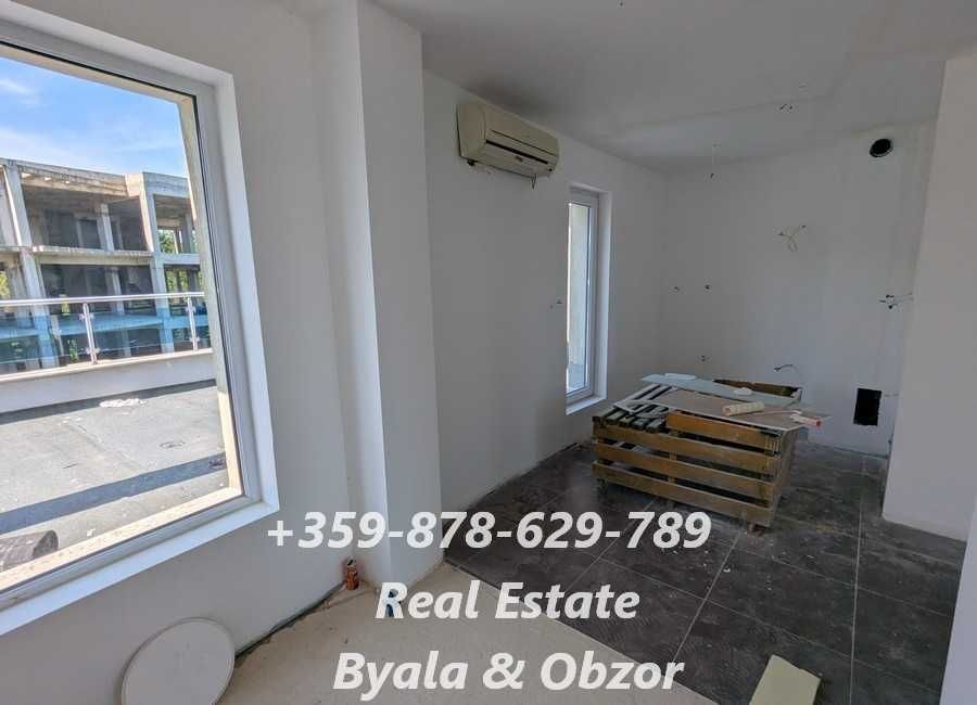 Продава се Тристаен апартамент в Обзор - 225 кв.м за 400 €/кв.м - Снимка #6