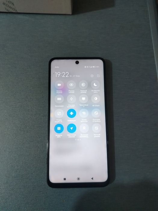 Продам телефон Redmi Note 9 Pro  8/128GB