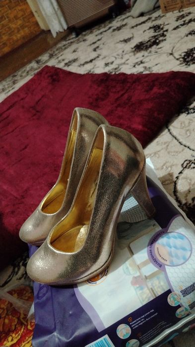 Obektlar bilan onanizm qiz video