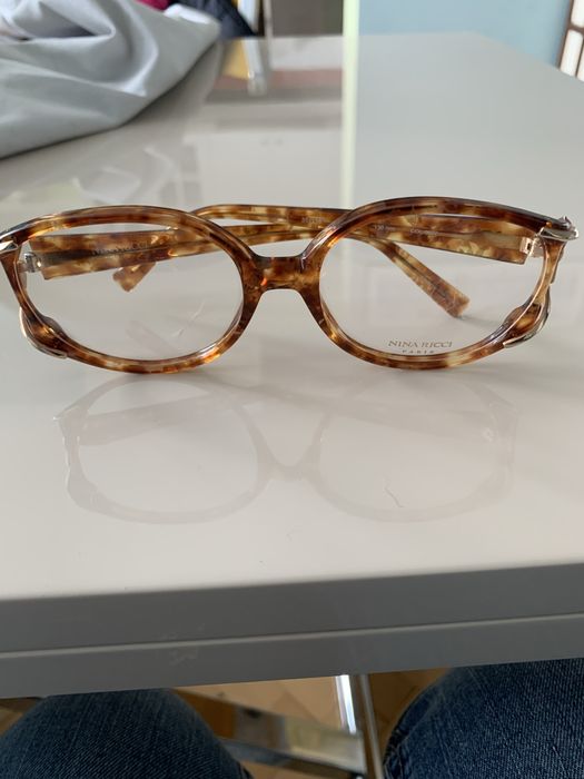 Слънчеви / диоптрични оригинални рамки NINA RICCI