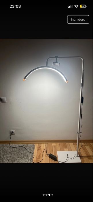 Lampa cosmetica semiluna