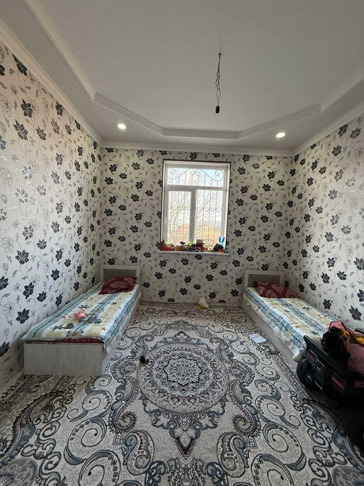 Ун коргон. 4 соток 5-хона Фасад 20 метр ор-р Уч кахрамон постдан 4 км.