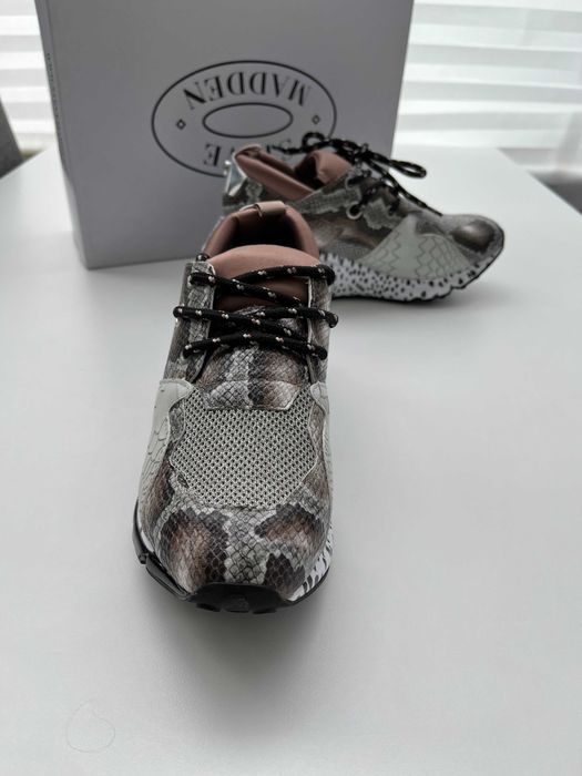 НАМАЛЕНИ Дамски маратонки "Steve Madden" - 38 номер