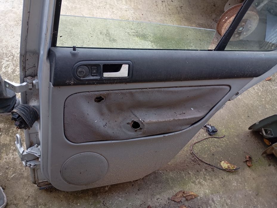 Задна дясна врата VW Golf 4