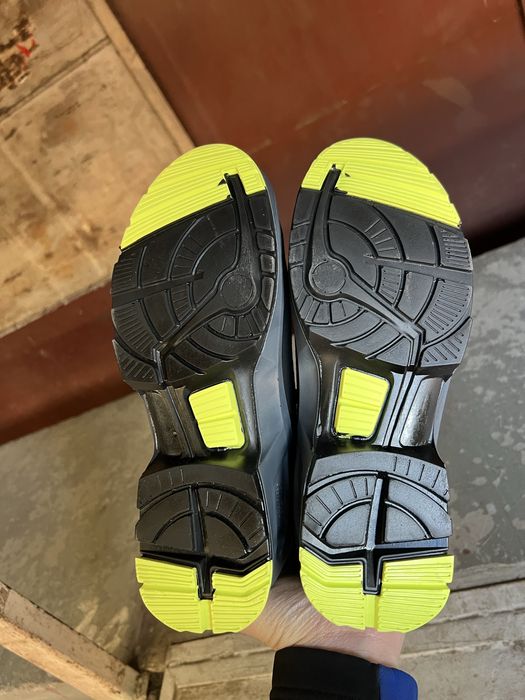 Vand pantofi protectie Uvex marimea 40