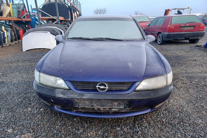Oglinda stanga electrica E1010446 E1010446 Opel Vectra B