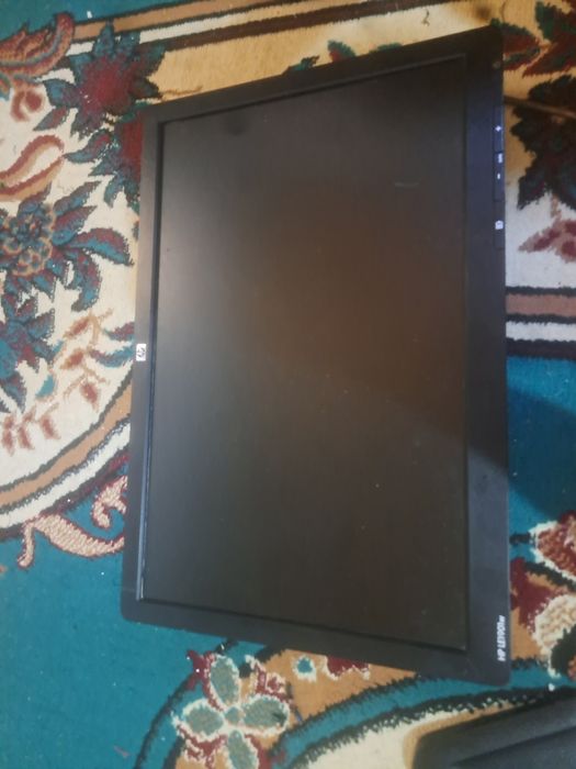 Монитор HP LE1901w