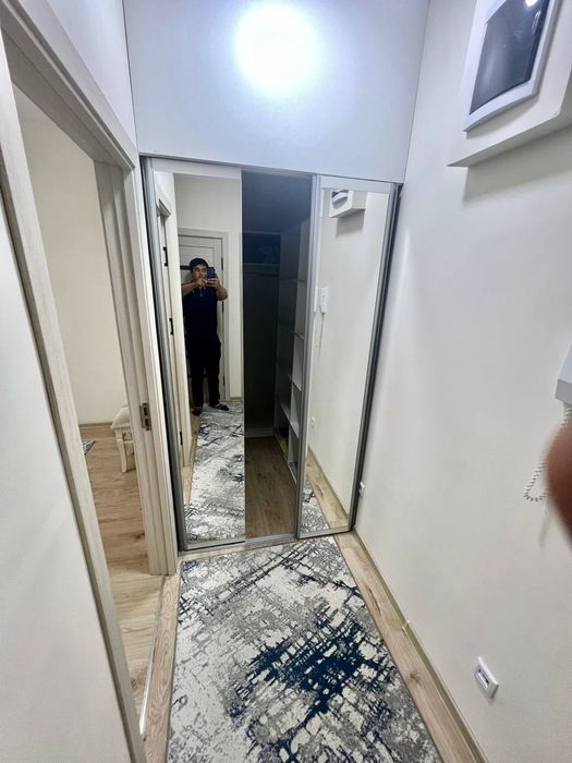 Алмазар Ситида 1 хонали евро уй СРОЧНО арендага берилади