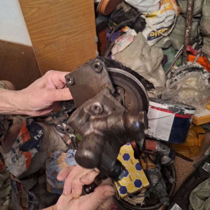 Запчасти на ауди80 б4