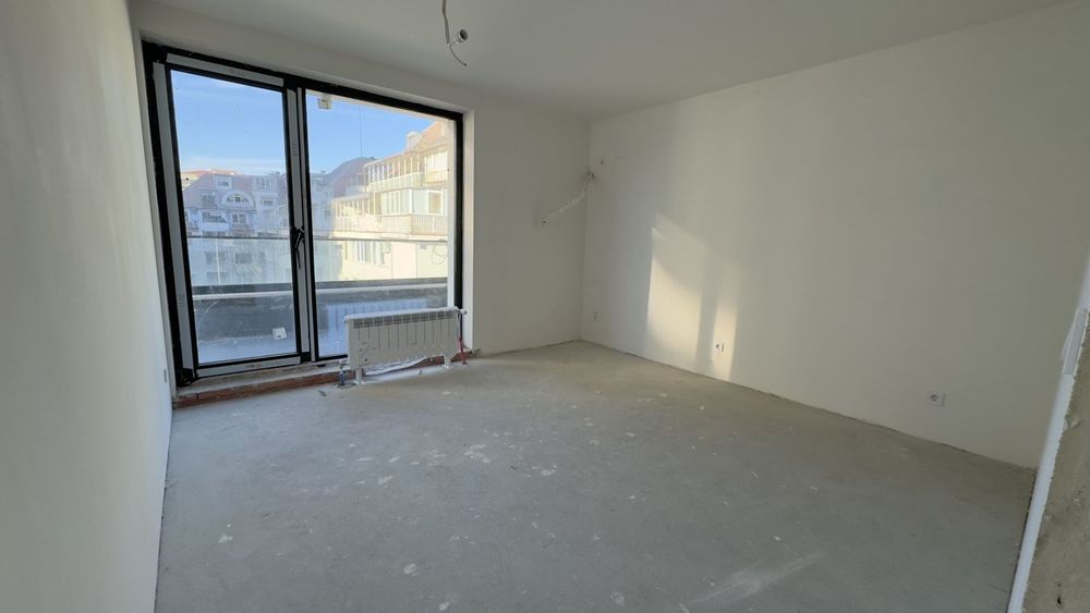 Продава се Тристаен апартамент в София, Лозенец - 130 кв.м за 1648 €/кв.м - Снимка #2