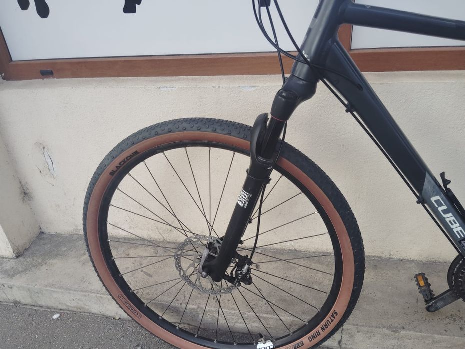 Vand bicicleta Cube Cross, Shimano XT, RockShox, frâne hidraulice Cube Cross, MTB
