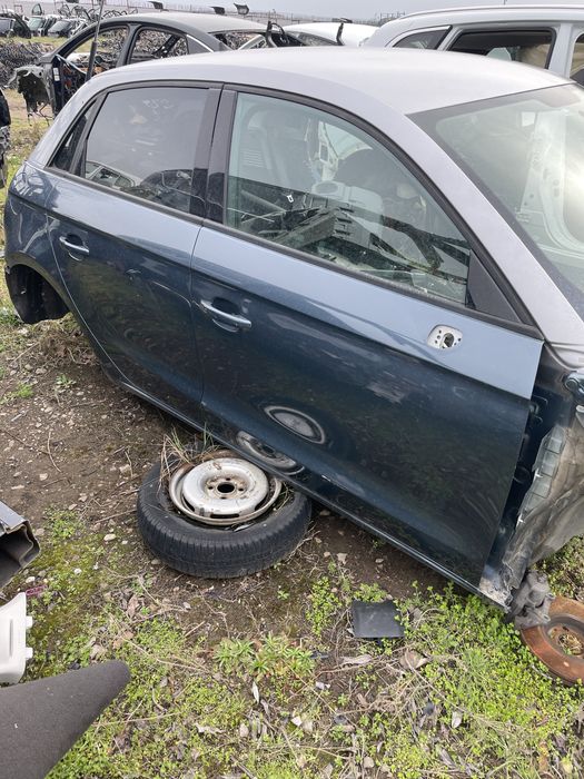 Usi Dreapta Audi A1 2016