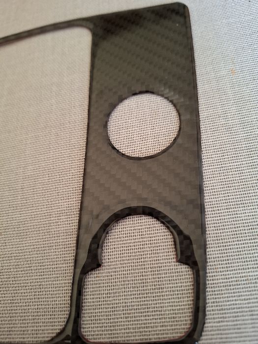 Лепенка тип карбон за конзола за ауди а6 ц7