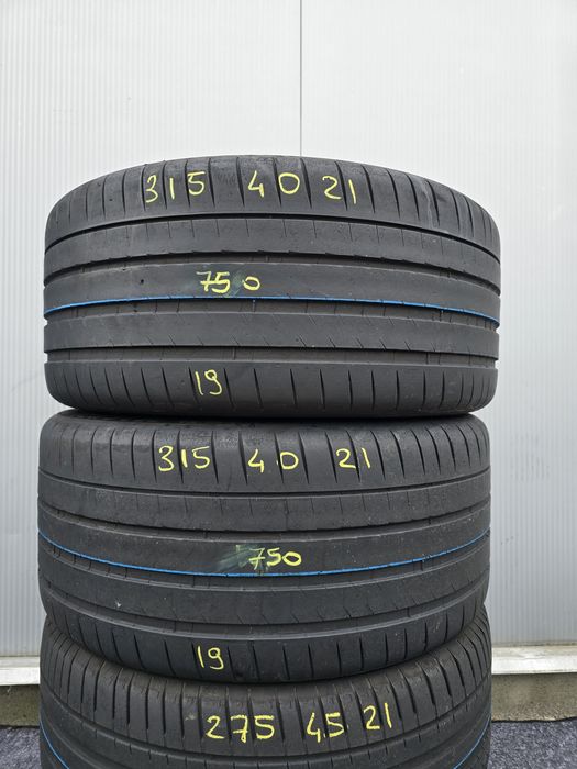 Set 275 45 21  315 40 21 michelin