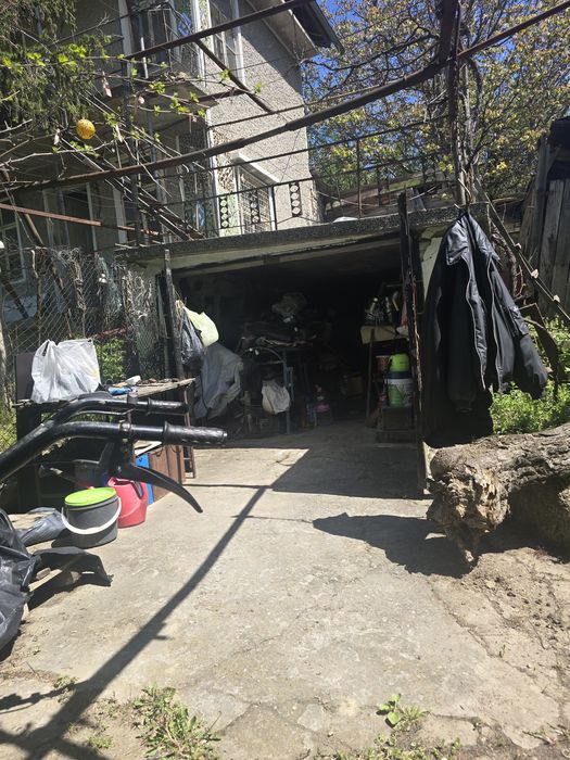 вила в местонс кованлъка