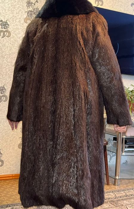 Натуральная шуба из нутрии